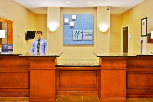 Holiday Inn Express & Suites BARTLESVILLE (Bartlesville)